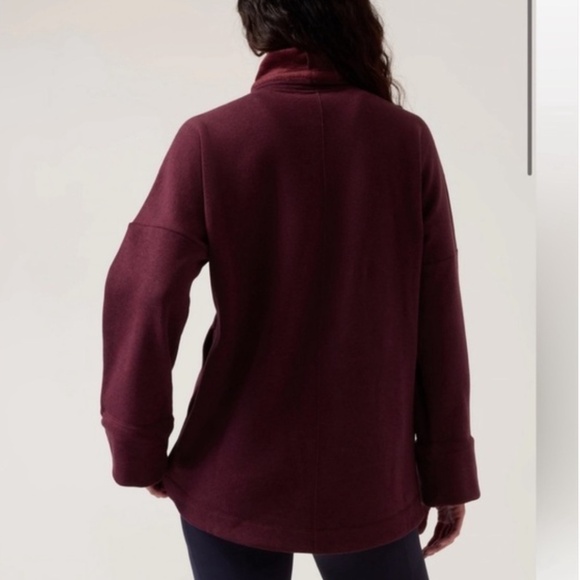 Athleta Cozy Karma Funnel Neck Plum Purple Turtleneck Bozy Sweatshirt Size M - Picture 3 of 10